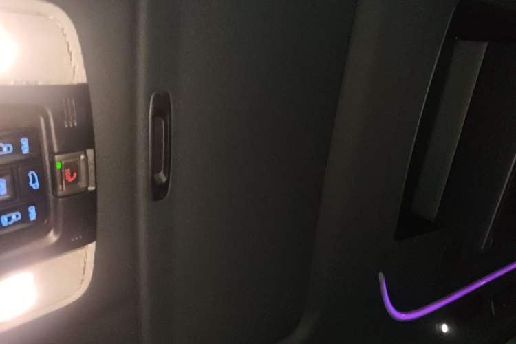 Used Toyota Alphard 2021 Dual-Engine 2.5L Prestige Edition Headliner