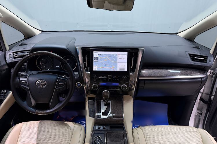 Used Toyota Alphard 2021 Dual-Motor 2.5L Premium Edition Interior 1