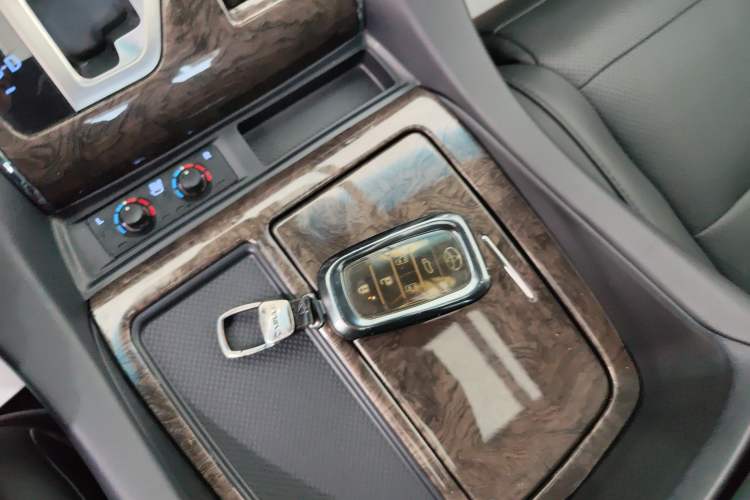 Used Toyota Alphard 2021 Dual-Engine 2.5L Prestige Edition Interior 1