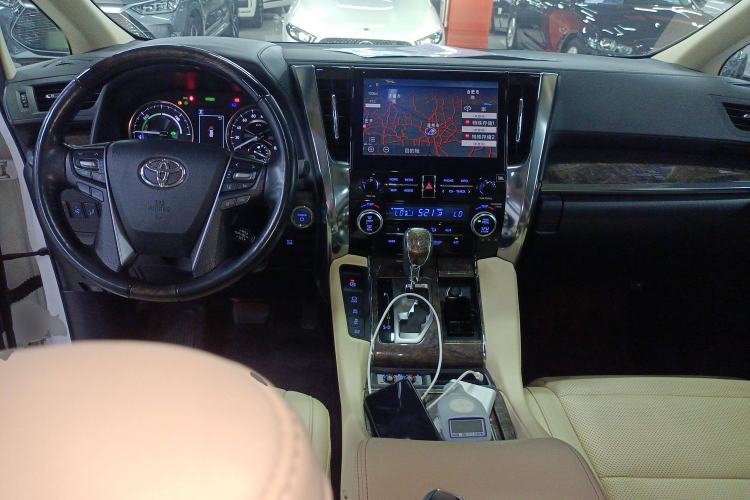 Used Toyota Alphard 2021 Dual-Engine 2.5L Prestige Edition Interior 2