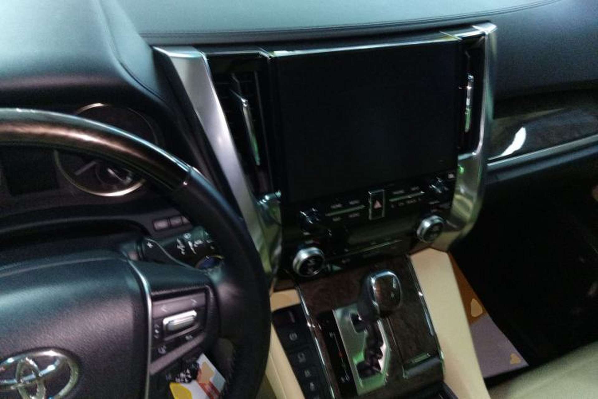 Used Toyota Alphard 2021 Dual-Engine 2.5L Prestige Edition Interior 2