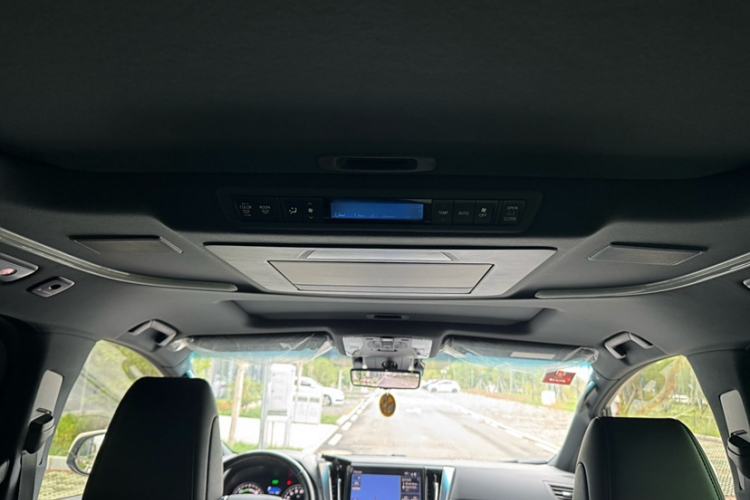 Used Toyota Alphard 2021 Dual-Engine 2.5L Prestige Edition Interior 4