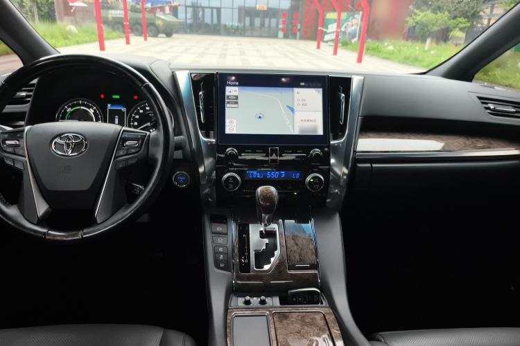 Used Toyota Alphard 2021 Dual-Motor 2.5L Premium Edition Interior 6