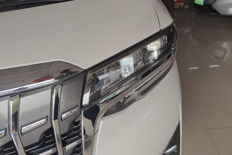 Used Toyota Alphard 2021 Dual-Engine 2.5L Prestige Edition Left Front Headlight