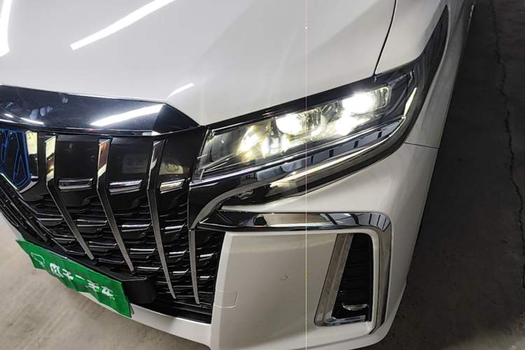 Used Toyota Alphard 2021 Dual-Engine 2.5L Prestige Edition Left Front Headlight