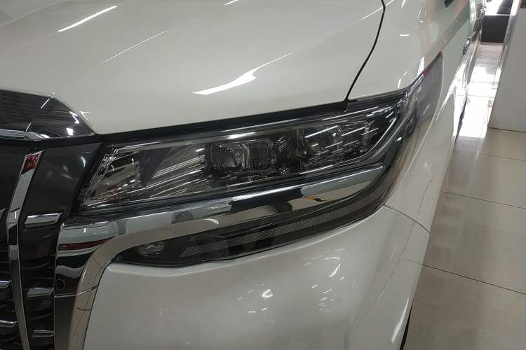 Used Toyota Alphard 2021 Dual-Engine 2.5L Luxury Edition Left Front Headlight