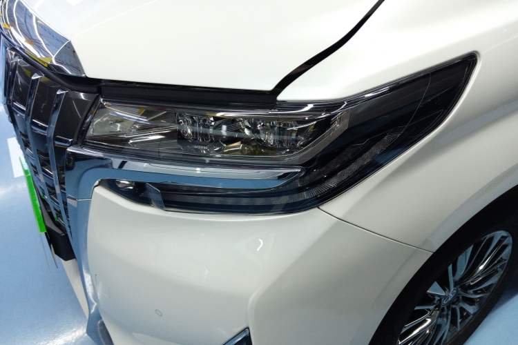 Used Toyota Alphard 2021 Dual-Engine 2.5L Prestige Edition Left Front Headlight