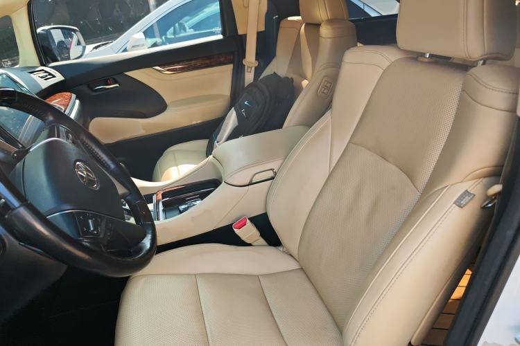 Used Toyota Alphard 2021 Dual-Engine 2.5L Luxury Edition Left Front Seat