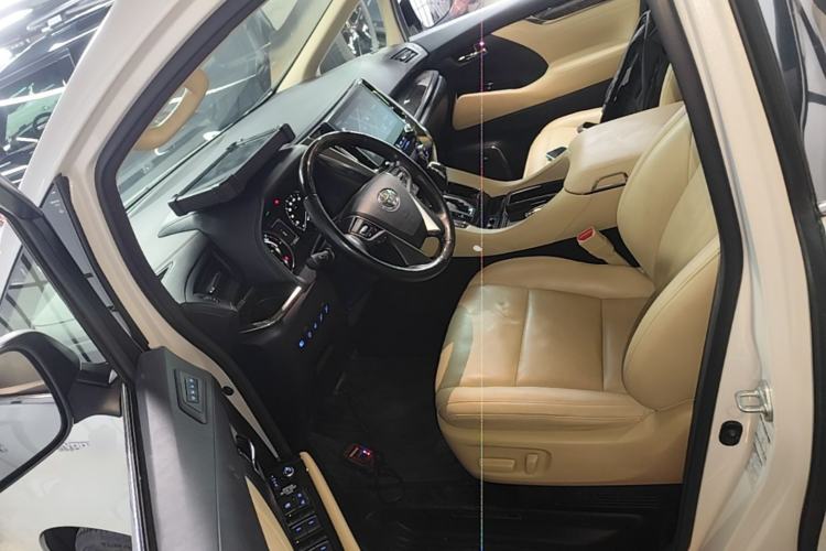Used Toyota Alphard 2021 Dual-Engine 2.5L Prestige Edition Left Front Seat