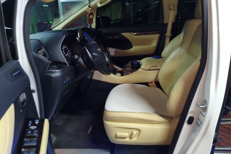 Used Toyota Alphard 2021 Dual-Engine 2.5L Luxury Edition Left Front Seat