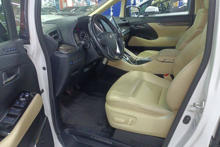 Used Toyota Alphard 2021 Dual-Engine 2.5L Prestige Edition Left Front Seat