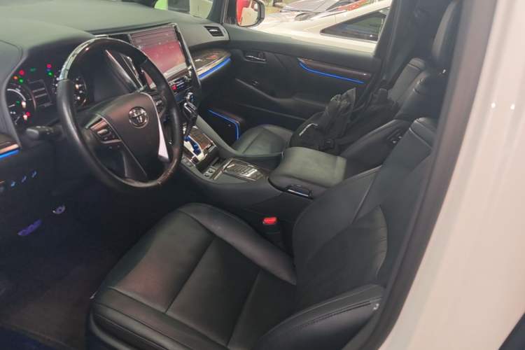 Used Toyota Alphard 2021 Dual-Motor 2.5L Premium Edition Left Front Seat
