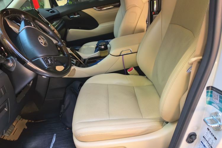 Used Toyota Alphard 2021 Dual-Engine 2.5L Luxury Edition Left Front Seat