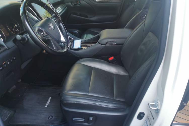 Used Toyota Alphard 2021 Dual-Motor 2.5L Premium Edition Left Front Seat