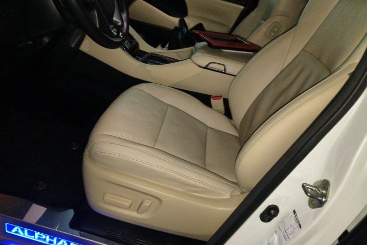 Used Toyota Alphard 2021 Dual-Engine 2.5L Luxury Edition Left Front Seat