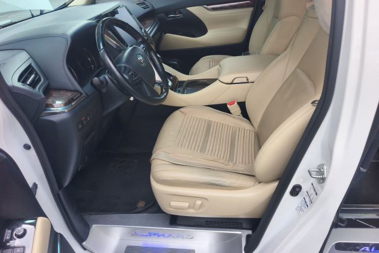 Used Toyota Alphard 2021 Dual-Engine 2.5L Luxury Edition Left Front Seat