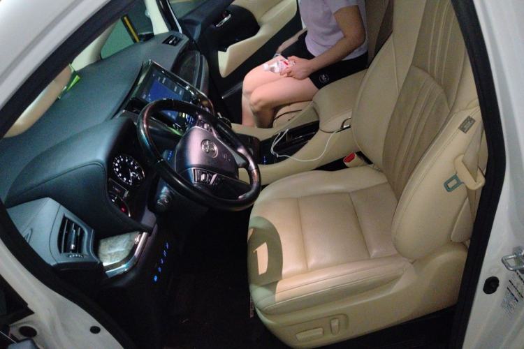 Used Toyota Alphard 2021 Dual-Engine 2.5L Prestige Edition Left Front Seat