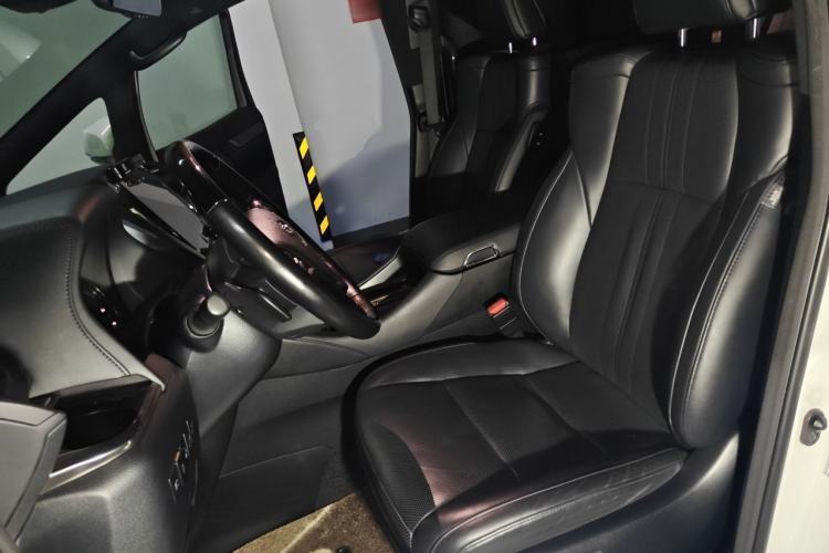 Used Toyota Alphard 2021 Dual-Motor 2.5L Premium Edition Left Front Seat