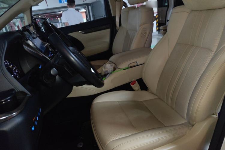 Used Toyota Alphard 2021 Dual-Motor 2.5L Premium Edition Left Front Seat