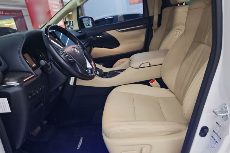 Used Toyota Alphard 2021 Dual-Motor 2.5L Premium Edition Left Front Seat
