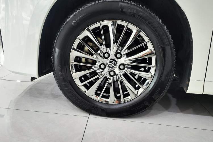 Used Toyota Alphard 2021 Dual-Engine 2.5L Prestige Edition Left Front Wheel Hub