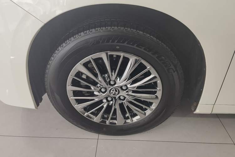 Used Toyota Alphard 2021 Dual-Engine 2.5L Prestige Edition Left Front Wheel Hub