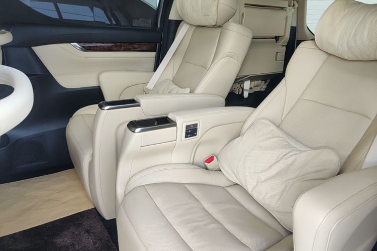 Used Toyota Alphard 2021 Dual-Engine 2.5L Luxury Edition Left Rear Seat
