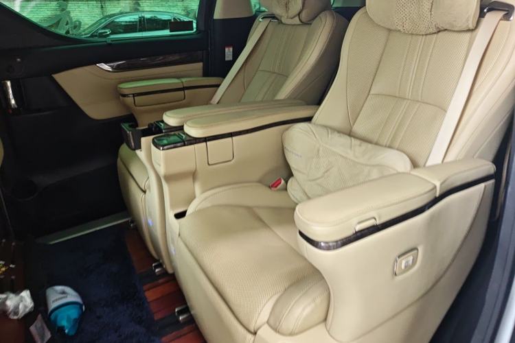 Used Toyota Alphard 2021 Dual-Engine 2.5L Prestige Edition Left Rear Seat