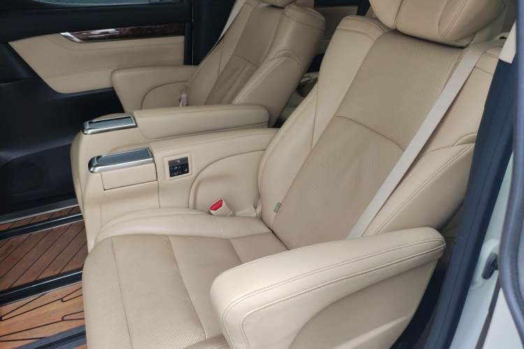 Used Toyota Alphard 2021 Dual-Engine 2.5L Luxury Edition Left Rear Seat