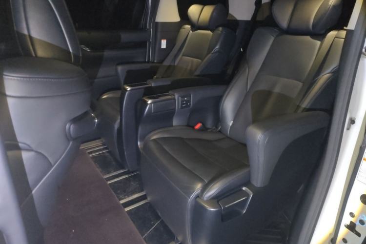 Used Toyota Alphard 2021 Dual-Engine 2.5L Luxury Edition Left Rear Seat