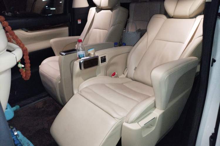 Used Toyota Alphard 2021 Dual-Engine 2.5L Luxury Edition Left Rear Seat