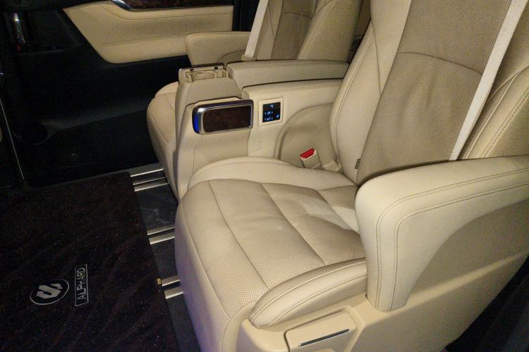 Used Toyota Alphard 2021 Dual-Engine 2.5L Luxury Edition Left Rear Seat