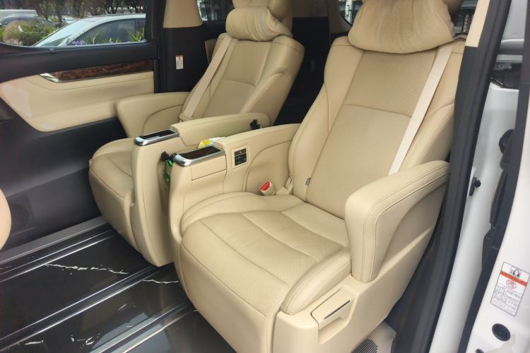 Used Toyota Alphard 2021 Dual-Engine 2.5L Luxury Edition Left Rear Seat