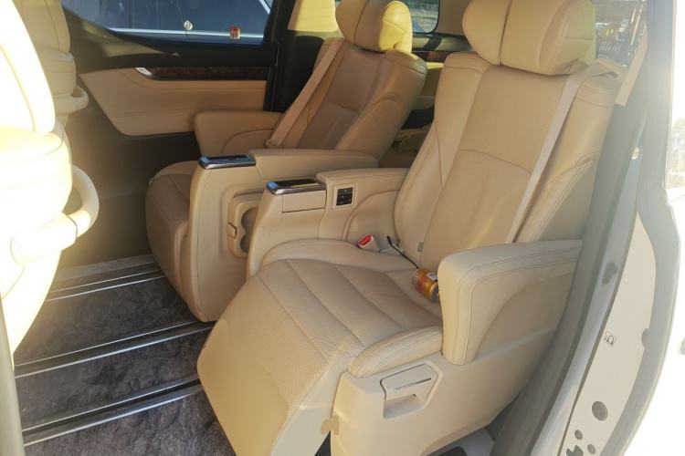 Used Toyota Alphard 2021 Dual-Engine 2.5L Luxury Edition Left Rear Seat
