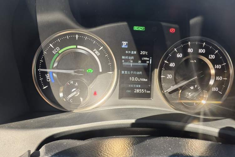 Used Toyota Alphard 2021 Dual-Engine 2.5L Prestige Edition Odometer Close Up
