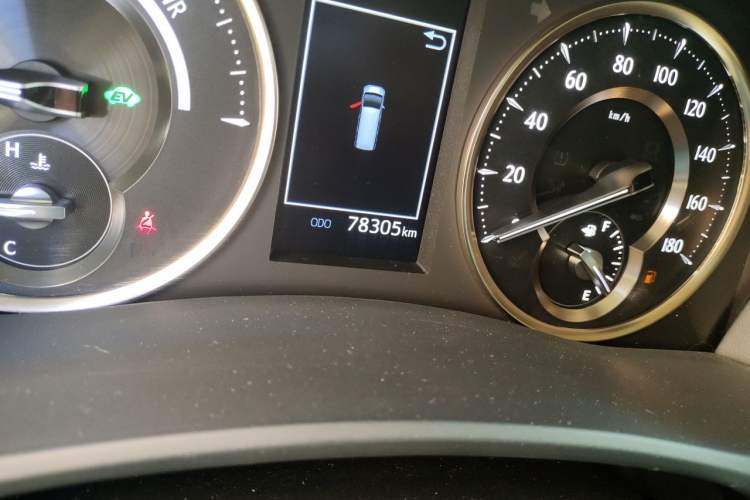 Used Toyota Alphard 2021 Dual-Engine 2.5L Prestige Edition Odometer Close Up