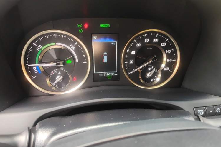 Used Toyota Alphard 2021 Dual-Engine 2.5L Luxury Edition Odometer Close Up