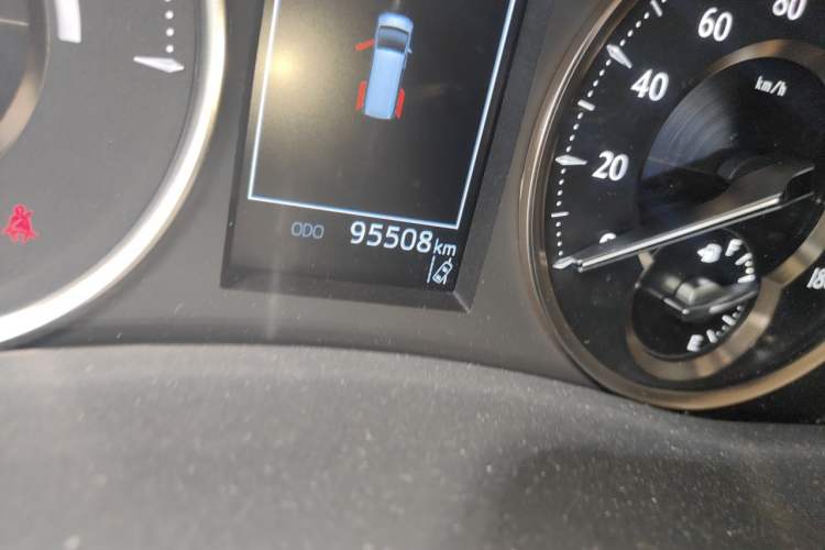 Used Toyota Alphard 2021 Dual-Motor 2.5L Premium Edition Odometer Close Up