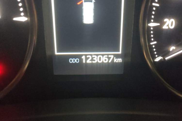 Used Toyota Alphard 2021 Dual-Engine 2.5L Luxury Edition Odometer Close Up