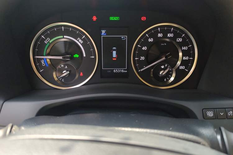 Used Toyota Alphard 2021 Dual-Engine 2.5L Prestige Edition Odometer Close Up