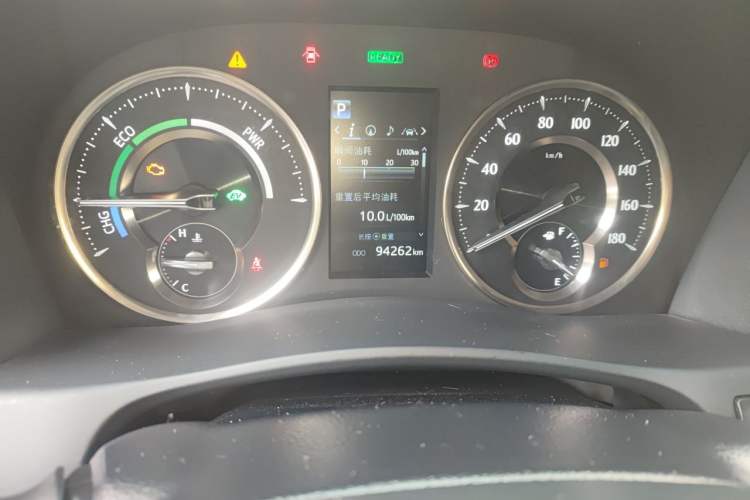 Used Toyota Alphard 2021 Dual-Engine 2.5L Prestige Edition Odometer Close Up