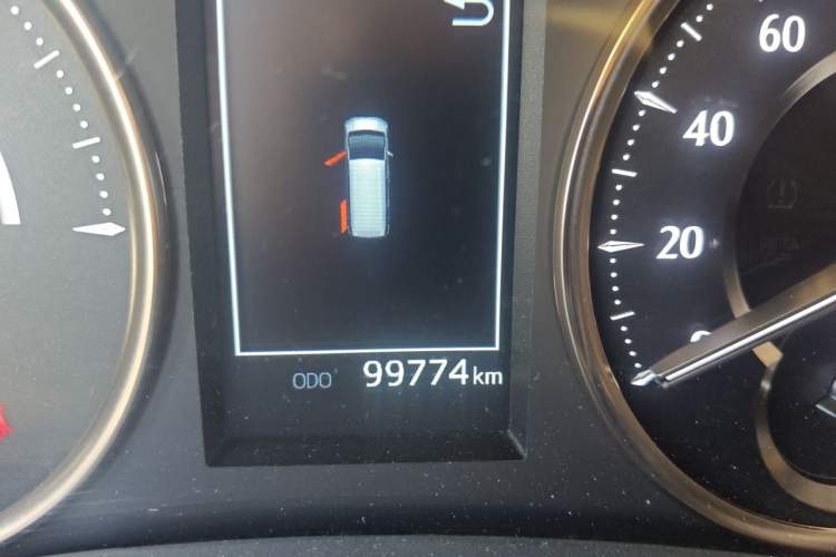 Used Toyota Alphard 2021 Dual-Engine 2.5L Luxury Edition Odometer Close Up