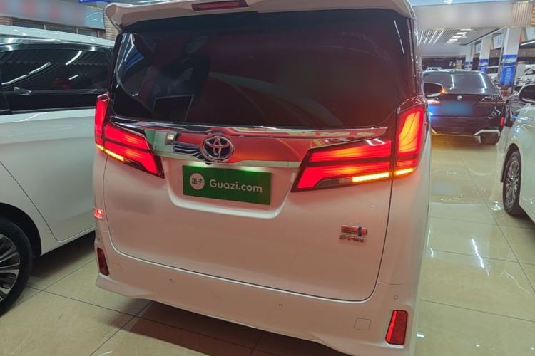 Used Toyota Alphard 2021 Dual-Motor 2.5L Premium Edition Rear