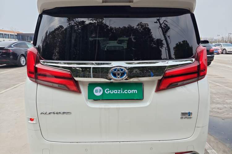 Used Toyota Alphard 2021 Dual-Engine 2.5L Luxury Edition Rear