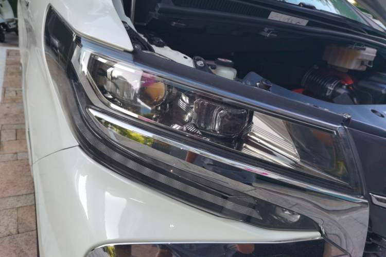 Used Toyota Alphard 2021 Dual-Engine 2.5L Prestige Edition Right Front Headlight