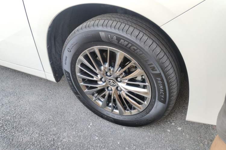 Used Toyota Alphard 2021 Dual-Engine 2.5L Prestige Edition Right Front Wheel Hub