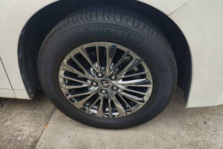 Used Toyota Alphard 2021 Dual-Engine 2.5L Luxury Edition Right Front Wheel Hub