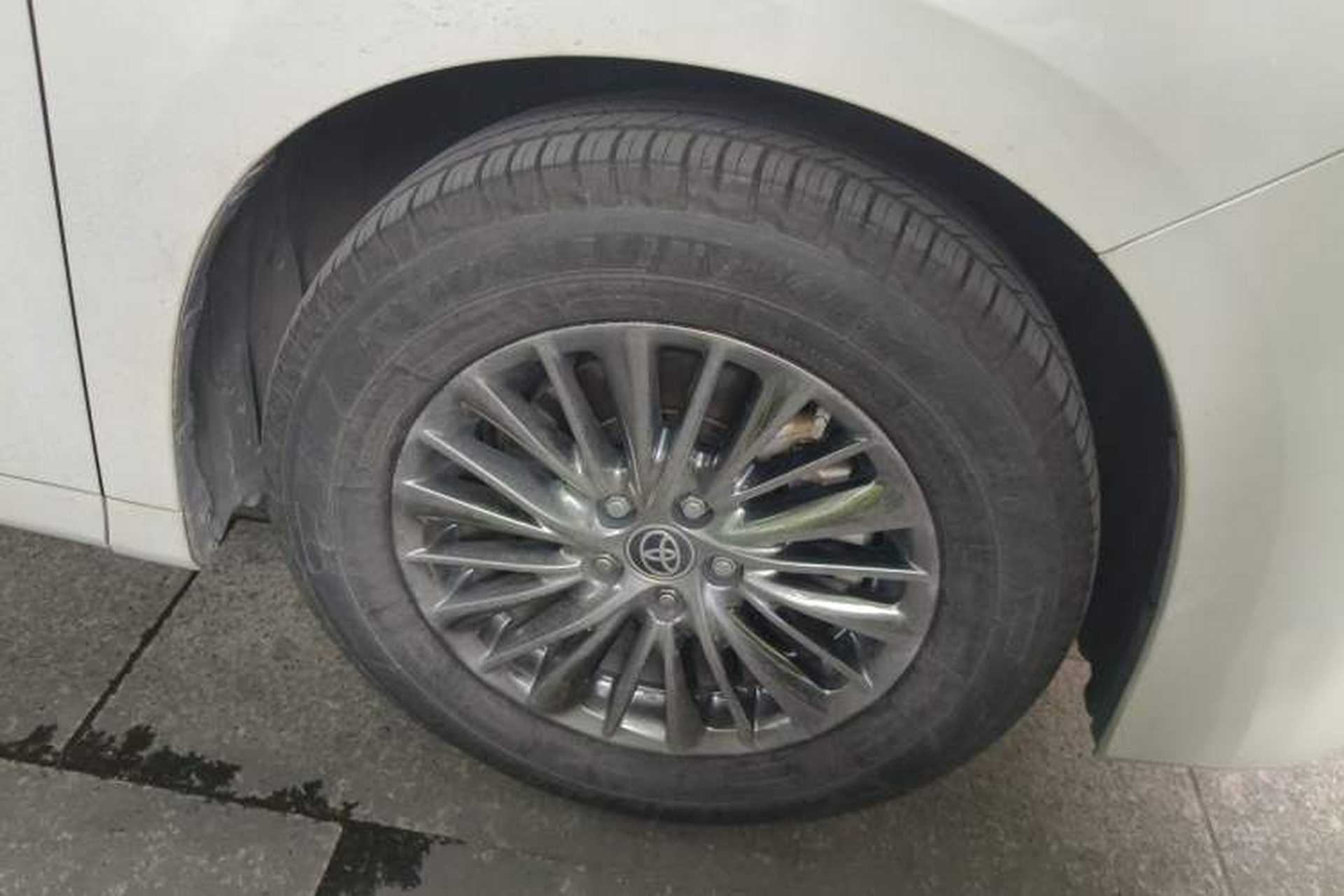 Used Toyota Alphard 2021 Dual-Engine 2.5L Prestige Edition Right Front Wheel Hub