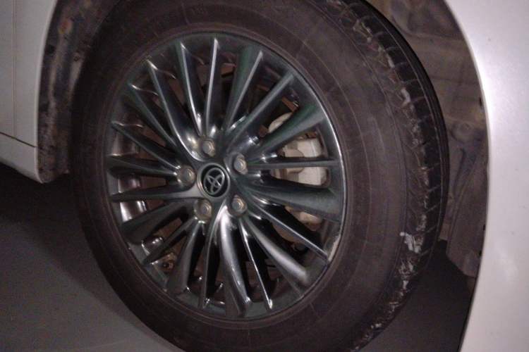 Used Toyota Alphard 2021 Dual-Engine 2.5L Prestige Edition Right Front Wheel Hub
