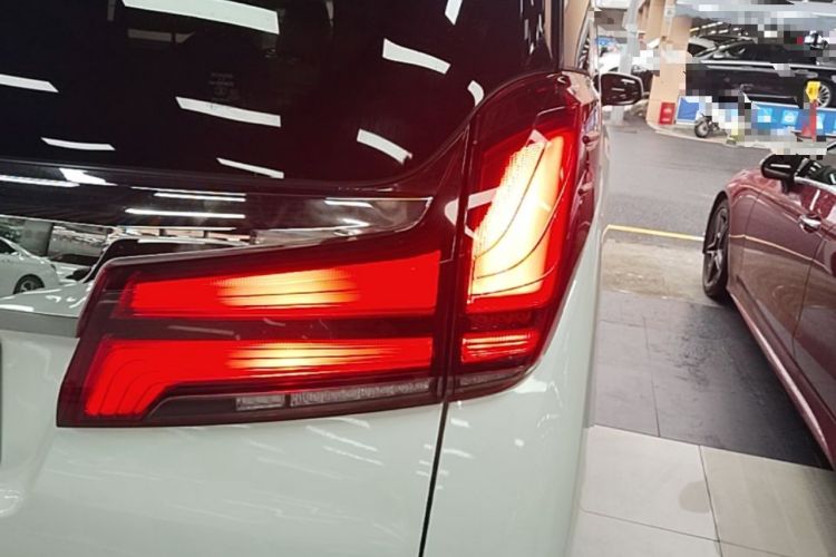 Used Toyota Alphard 2021 Dual-Motor 2.5L Premium Edition Right Rear Taillight